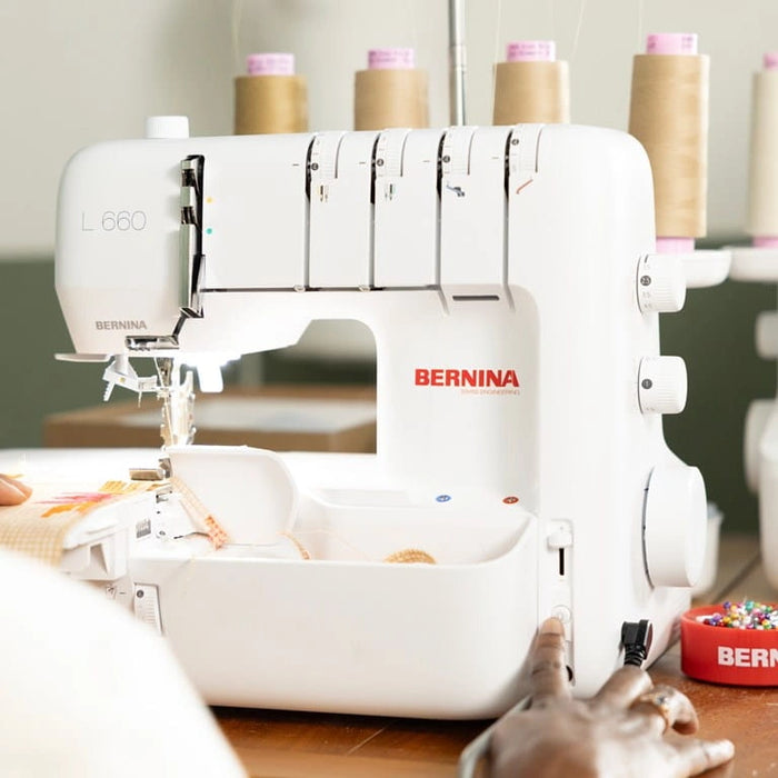 Bernina L 660 Overlock Serger Machine