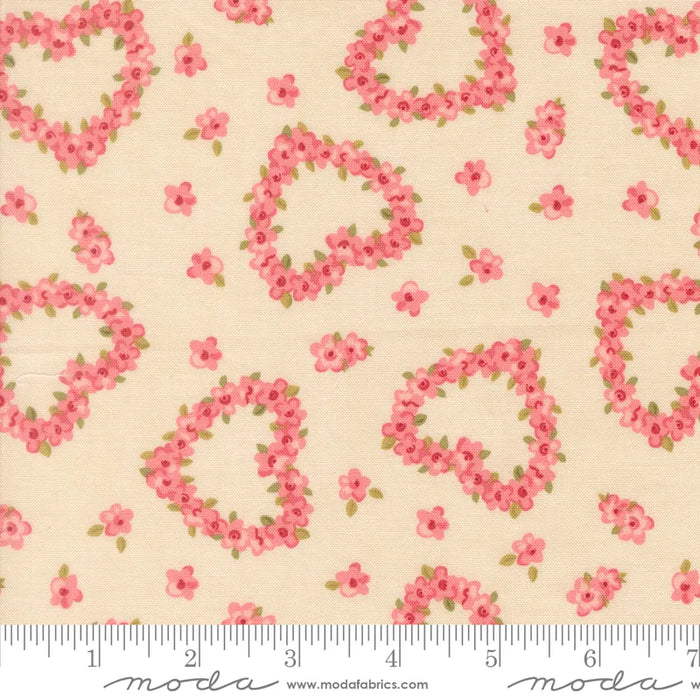 Je Taime Lace Flower Heart fabric 20994 11