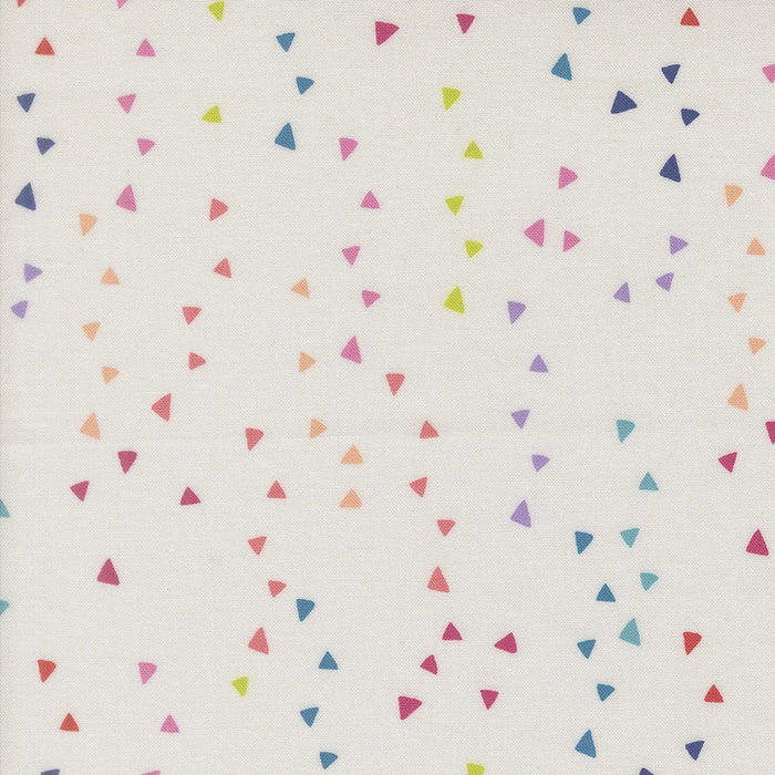 Makers Delight White fabric 28105 11