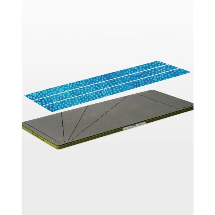 AccuQuilt GO! Strip Cutter 2 1/2in (2in Finished) 3 Strips