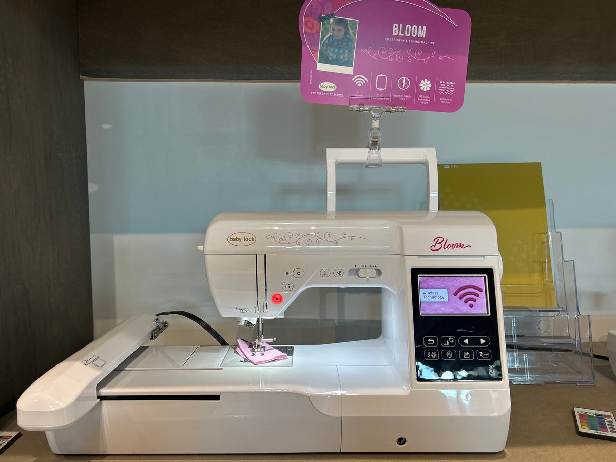 Bloom Machine Baby Lock Bloom Sewing & Embroidery Machine | Flash Sew & Quilt