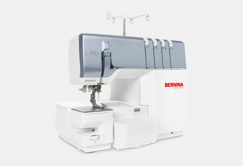 Bernina L 850 Overlock Machine