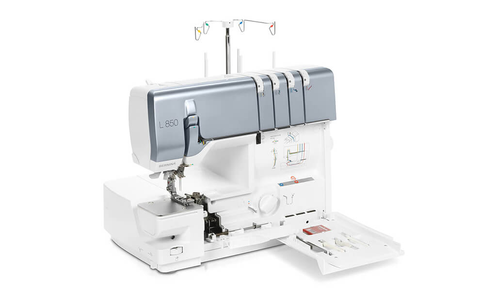 Bernina L 850 Overlock Machine