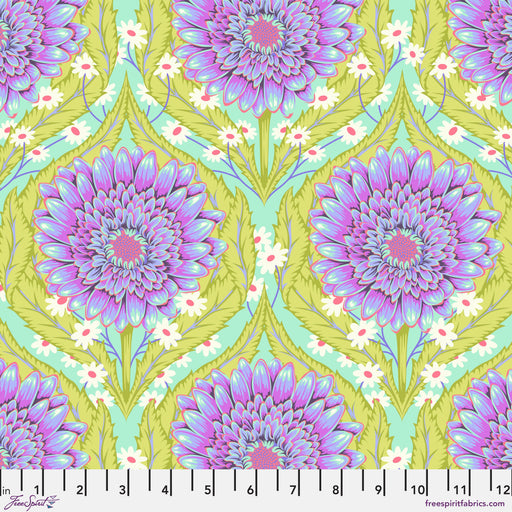 Untamed by Tula Pink fabric Daisy and Confused Nova