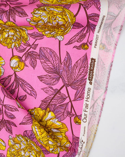Housewarming Shocker quilting fabric from the Our Fair Home collection by Anna Maria Horner